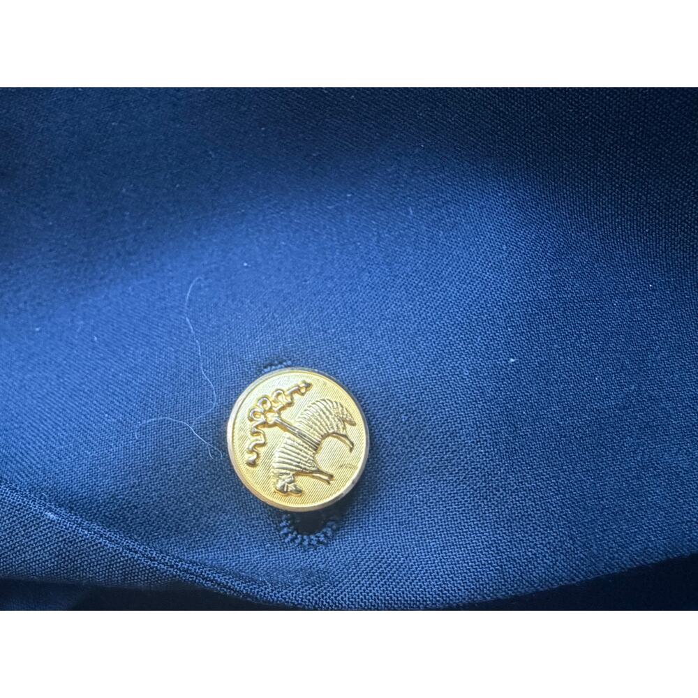 Brooks Brothers Brooksease Navy Blazer | Size 40S | Gold Buttons 🧥 - Picture 5 of 6